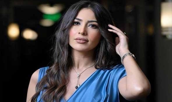 خاص.. جنات تنتهي من تسجيل تتر مسلسل «بقينا اتنين»