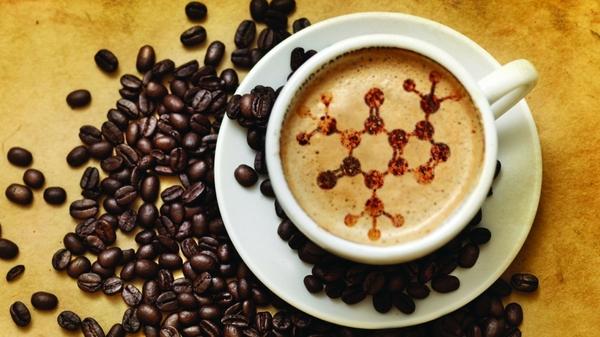 أضرار الكافيين: كيف يؤثر الإفراط في استهلاكه على الصحة؟