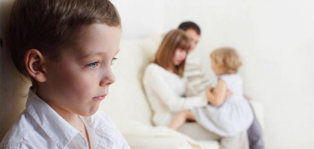 ما هي الغيرة؟ فهم الشعور المعقد وتأثيره على العلاقات والحياة النفسية