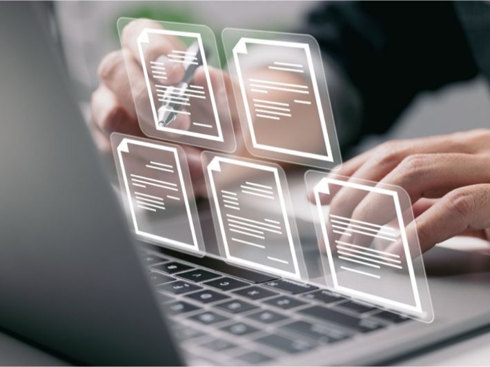 أنواع الوثائق: تصنيفاتها، خصائصها، وأهميتها في الحياة اليومية