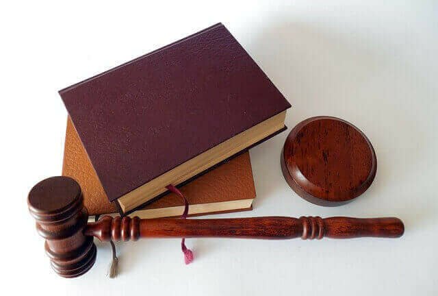 معايير القانون الإداري: الأسس والمبادئ والضوابط القانونية
