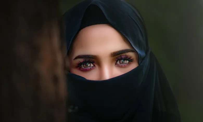 تفسير حلم خلع الحجاب في المنام - ابراج نيوز