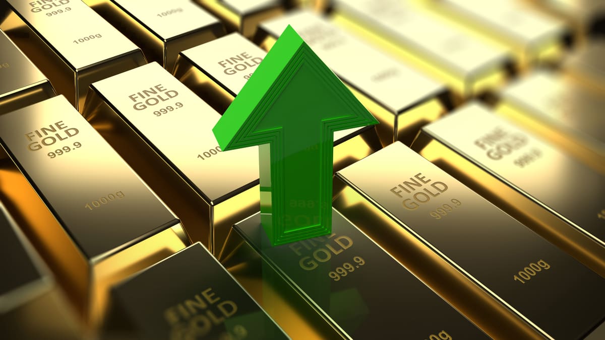 كيف تؤثر القرارات السياسية العالمية على أسعار الذهب؟