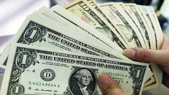 تحليل اقتصادي: توقعات خبراء السوق لسعر الدولار خلال الأيام القادمة