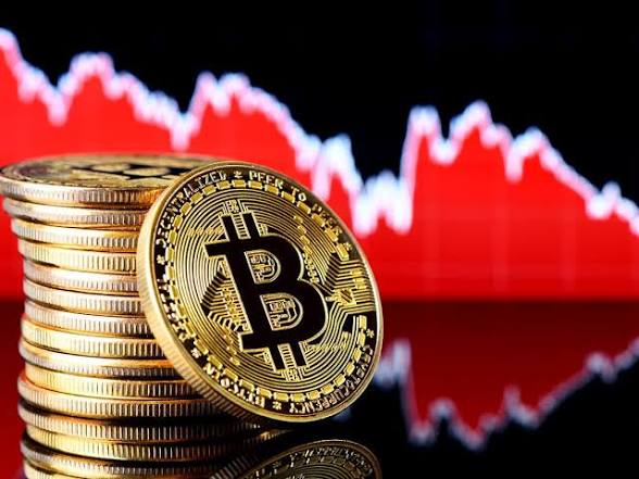 لماذا تتغير قيمة العملات بين ليلة وضحاها؟ قراءة في العوامل الاقتصادية الخفية