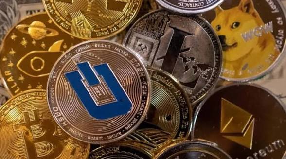 هل يمكن أن تختفي العملات الورقية في عصر المدفوعات الرقمية؟