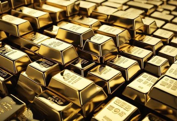 الذهب والعملات الرقمية: صراع السيطرة على مستقبل الاستثمار