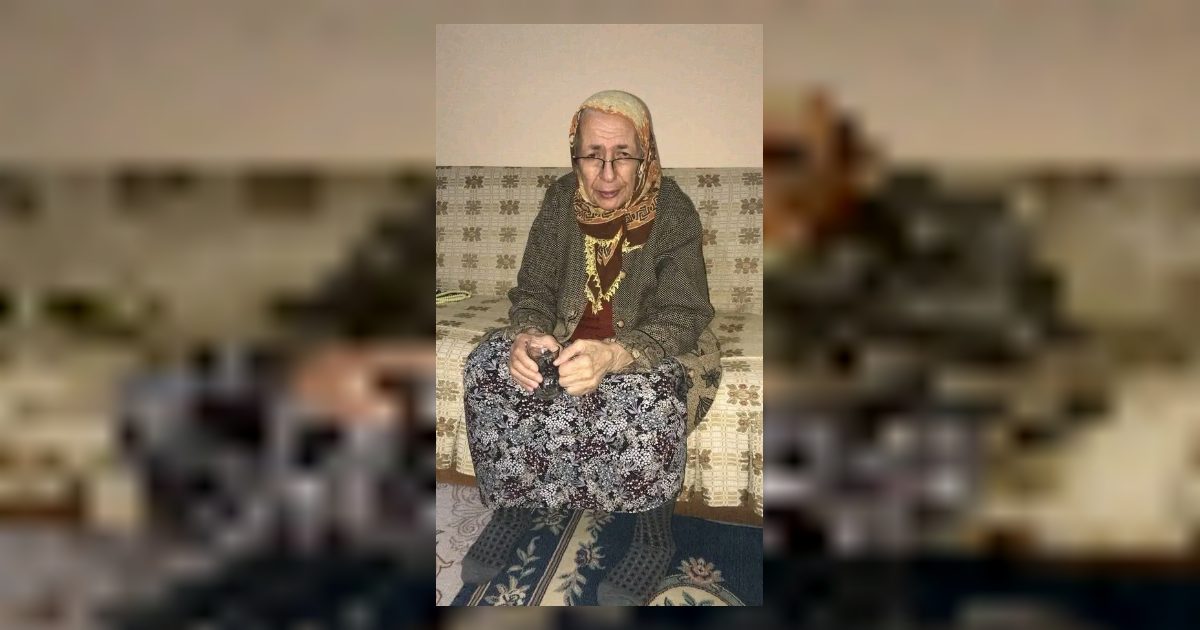 جدتي جت تزورني