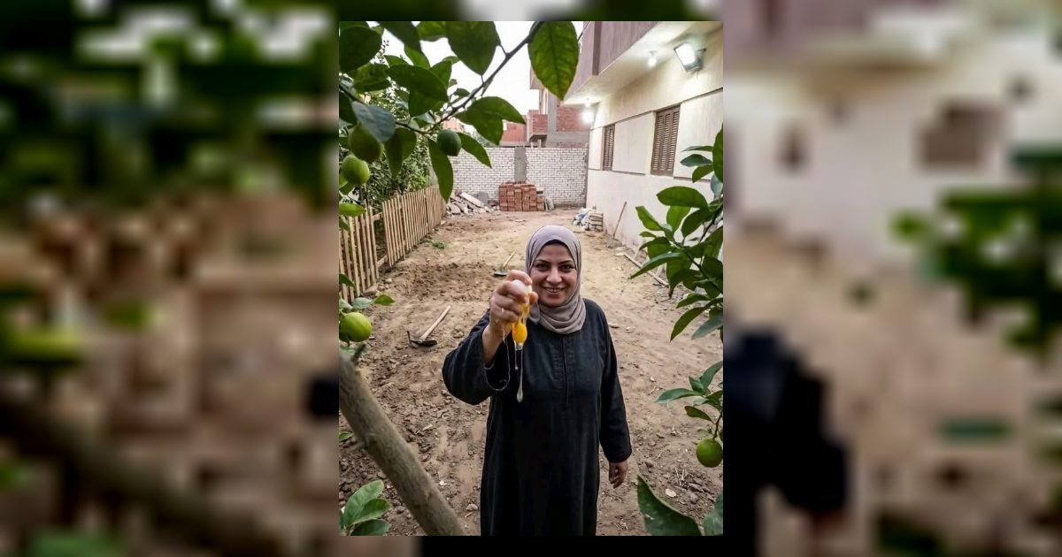 جارتي الجديدة كانت بتدفـ,ـن بيض نيئ في الجنينة